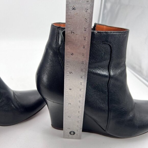 Lanvin Women Size 6 Black Patent Leather Buckle Side Zip Ankle Wedge Boot - Picture 15 of 16